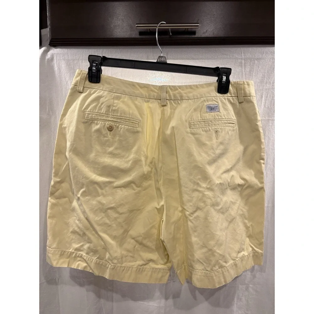 Vineyard Vines Men's Shorts Size 36 Yellow Flat Front Chino Casual Preppy Whale